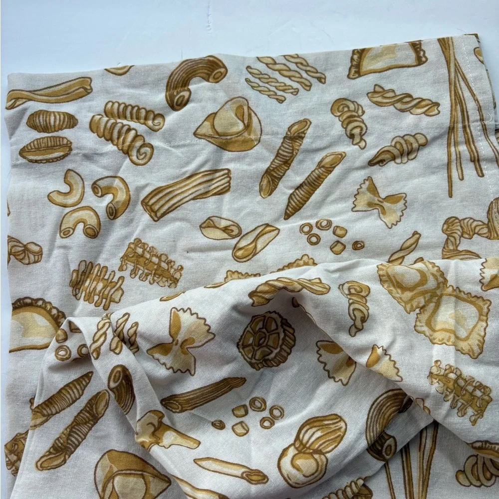 NWOT Urban Outfitters Food Icon Café Curtain